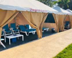 Other services like comfortable lounge chairs, private cabanas where you can enjoy a small party at the poolside having table and chairs to spend a go